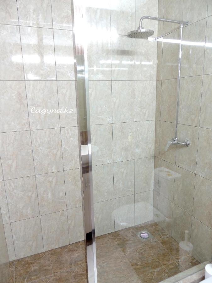 Laguna Hotel Kostanai Cameră foto